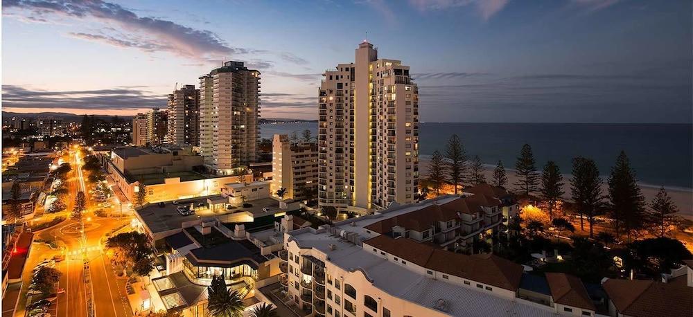 Beachcomber International Resort Coolangatta Экстерьер фото
