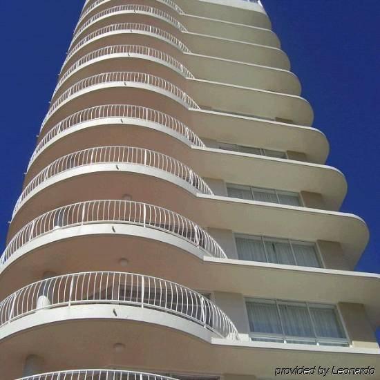 Beachcomber International Resort Coolangatta Экстерьер фото